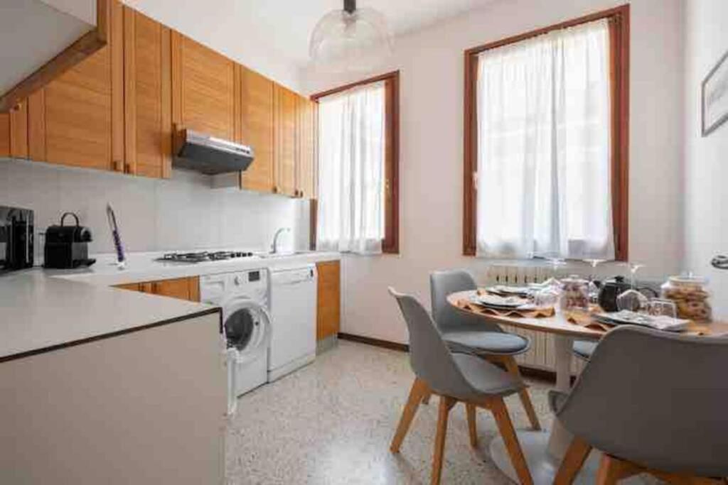 Ca' Pesaro Rooftop Terrace Apartment. Venedig Exteriör bild